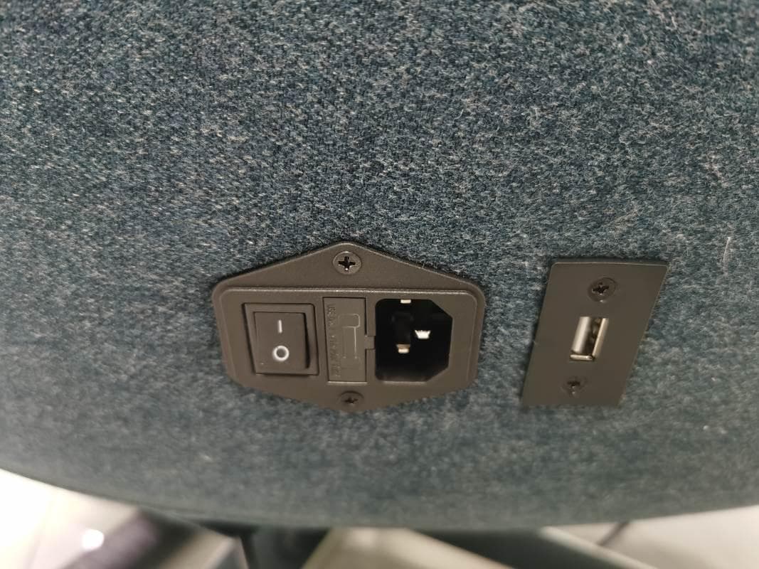 Massage chair - FCC ID 2ADIW-HL-6110H - Henglin Home Furnishings Co., Ltd.