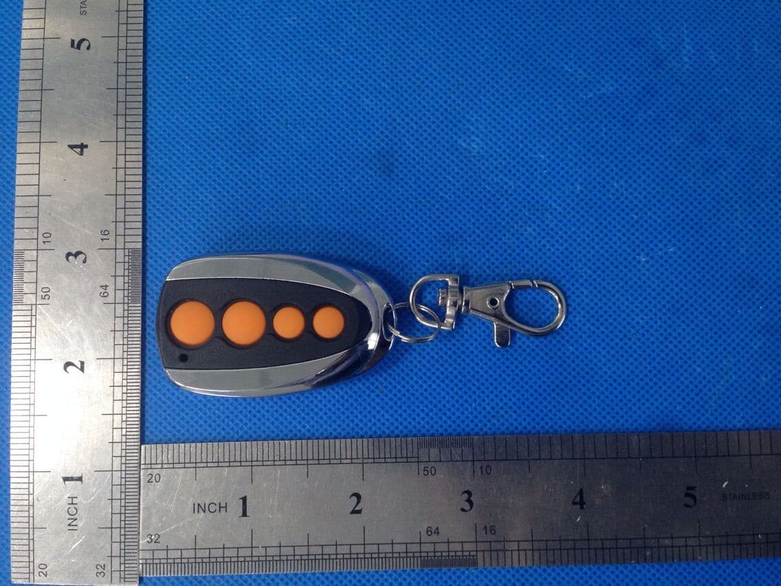 remote control - FCC ID 2ADJ2TXM - Rolling Code Limited (1)