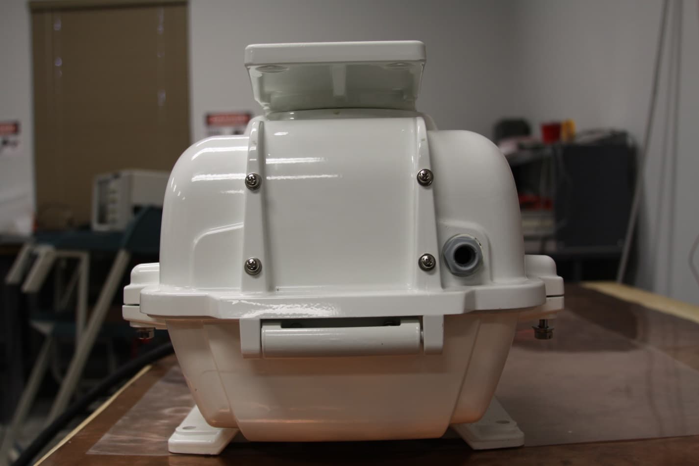 Marine Radar - FCC ID 2ADJKJMA-610 - ALPHATRON MARINE USA, INC. (5)