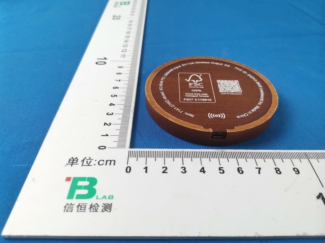 Wooden Wireless Charging Pad - FCC ID 2ADK3-9549 - XING DA INTERNATIONAL ELECTRONICS LIMITED (2)