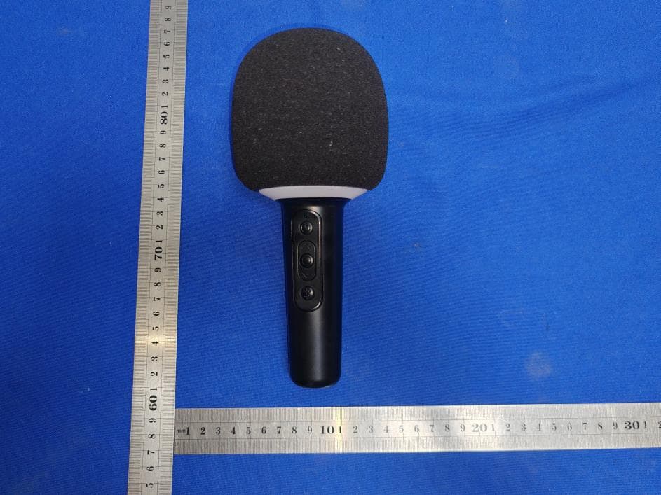 Karaoke Microphone with Built-in Wireless Speaker - FCC ID 2ADK3-AU071 - XING DA INTERNATIONAL ELECTRONICS LIMITED (2)