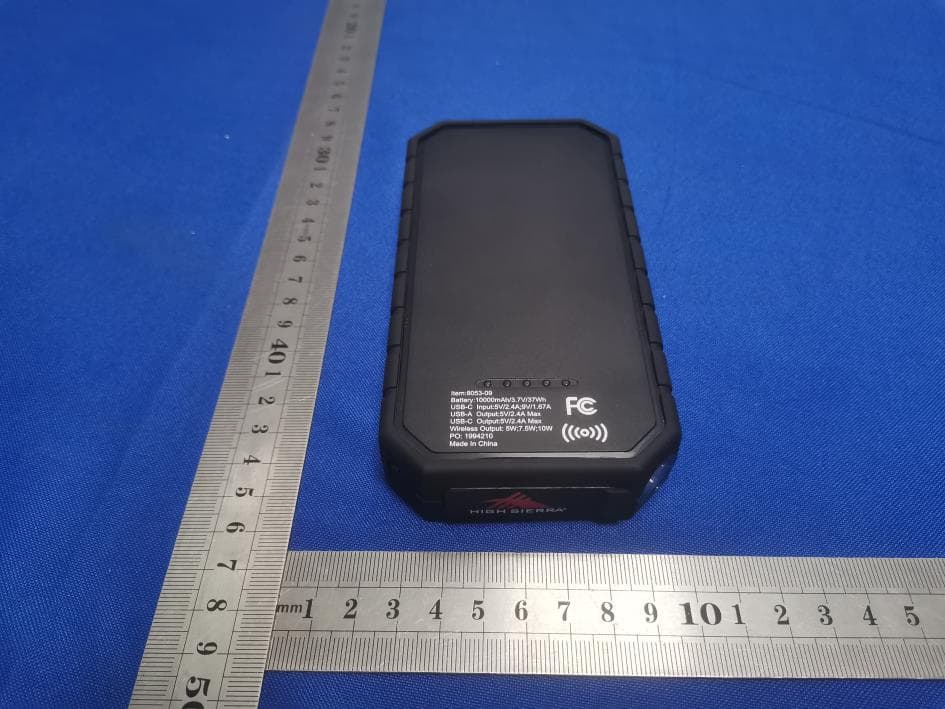 Powerbank with wireless charger - FCC ID 2ADK3-XO-9771 - XING DA INTERNATIONAL ELECTRONICS LIMITED (3)