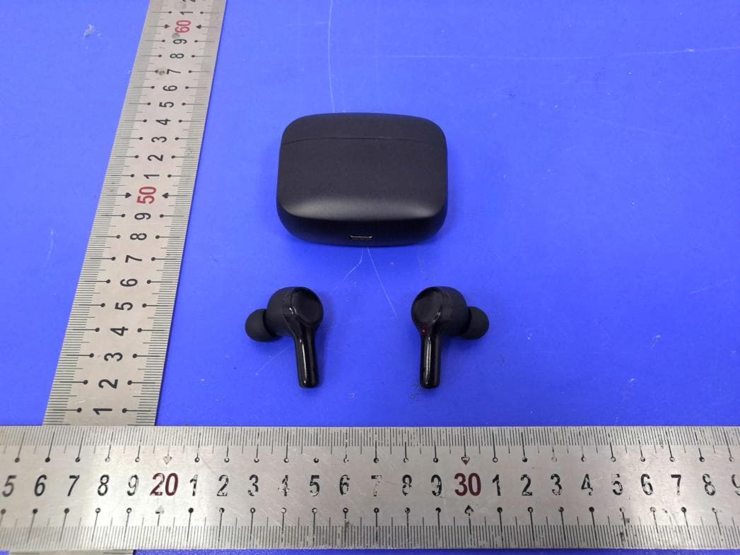 Wireless Earbuds - FCC ID 2ADK3XO-10028 - XING DA INTERNATIONAL ELECTRONICS LIMITED (2)