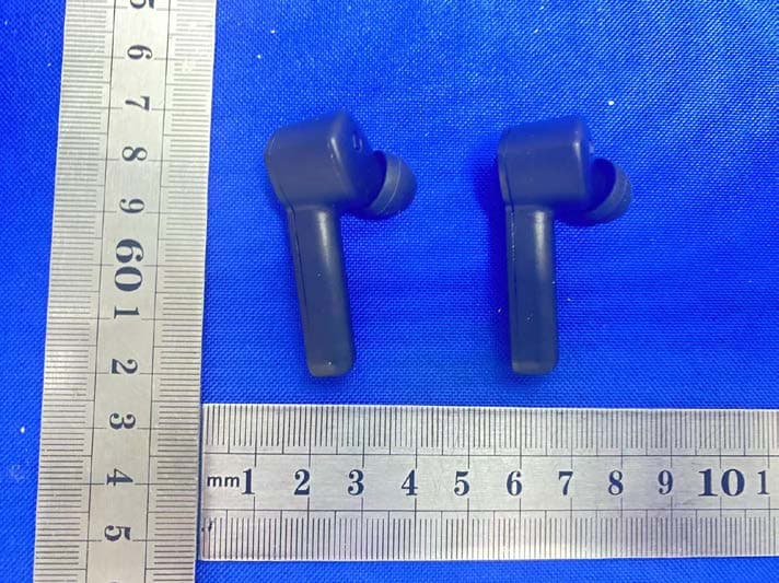 True wireless earphones - FCC ID 2ADK3XY-EB030 - XING DA INTERNATIONAL ELECTRONICS LIMITED (4)
