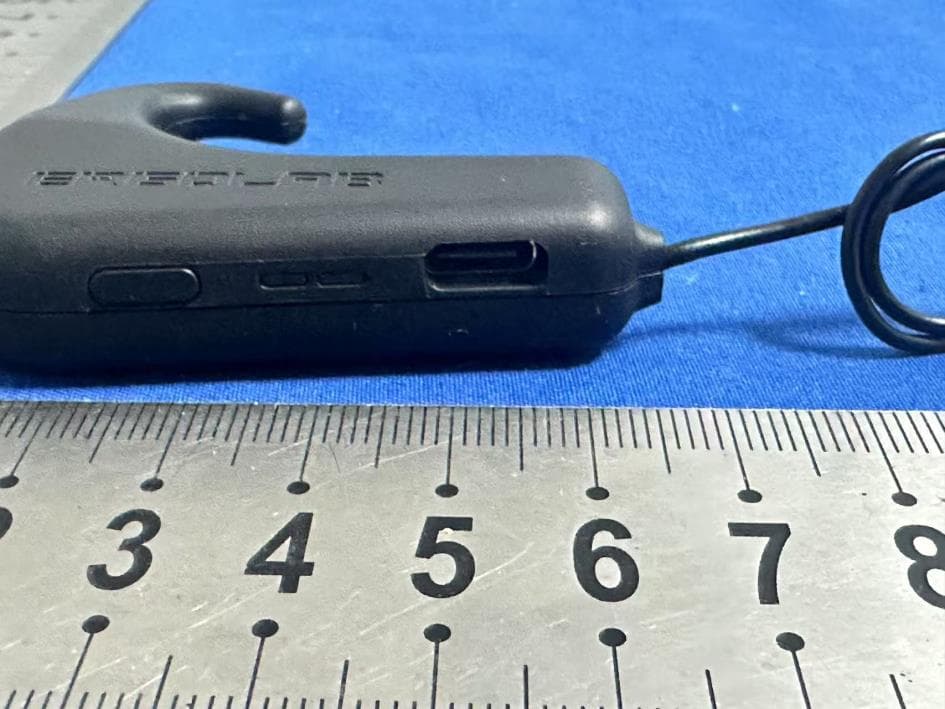 ErgoAI Wearable Device - FCC ID 2ADKA-ERGOWEARE - Kingfar International Inc. (4)