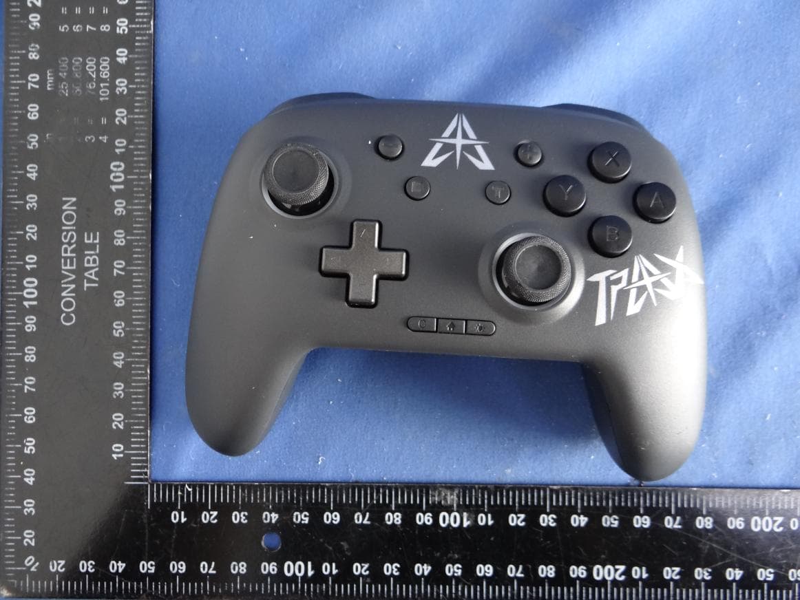 TPAX Wireless Controller - FCC ID 2ADKM-TPAX6800 - Zeroplus Technology Corporation (2)
