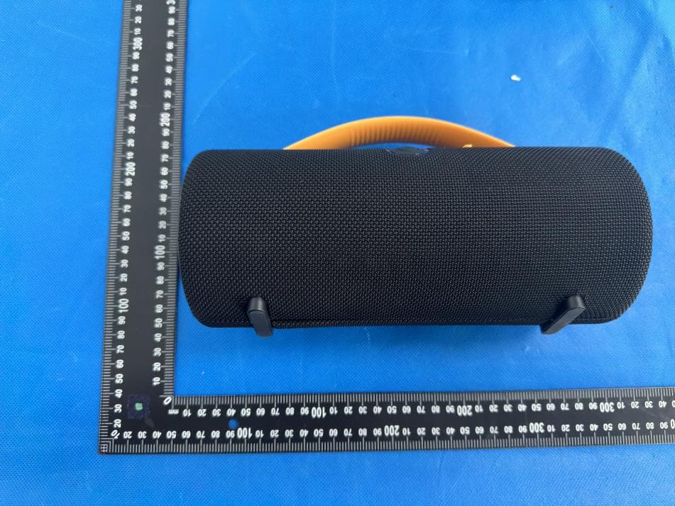 Bluetooth speaker - FCC ID 2ADLFEBS-618 - Shenzhen Epoch Development Electronics Co., Ltd. (5)
