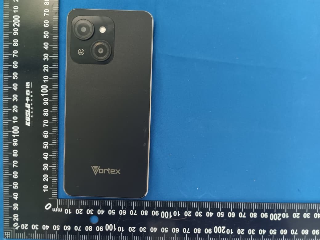 Mobile Phone - FCC ID 2ADLJ-CG65PRO - Xwireless LLC