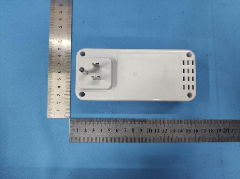 Smart Plug - FCC ID 2ADLL-1103435 - Broan-NuTone LLC