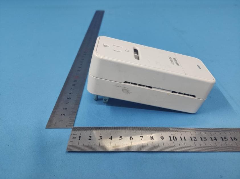 Smart Plug - FCC ID 2ADLL-1103435 - Broan-NuTone LLC (3)