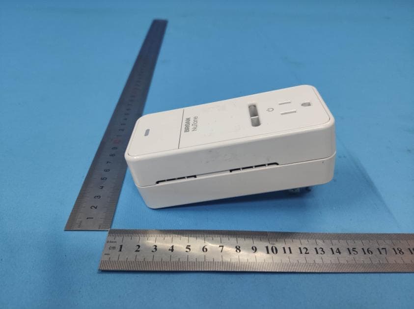 Smart Plug - FCC ID 2ADLL-1103435 - Broan-NuTone LLC (4)