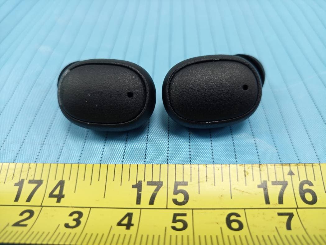 BT TWS METER EARBUDS AST - FCC ID 2ADM5-EP-0619 - Zeeva International Limited (4)