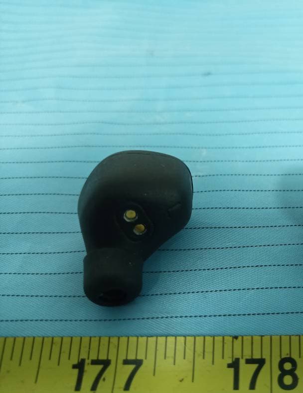 BT TWS RHYTHM UPDATE - FCC ID 2ADM5-EP-0632-L - Zeeva International Limited (3)