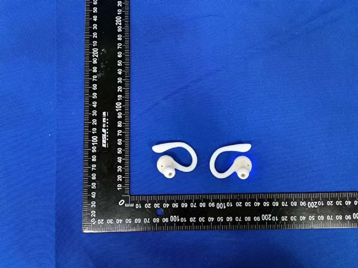 S23 SPORTHOOK TWS - FCC ID 2ADM5-EP-0679 - Zeeva International Limited (4)