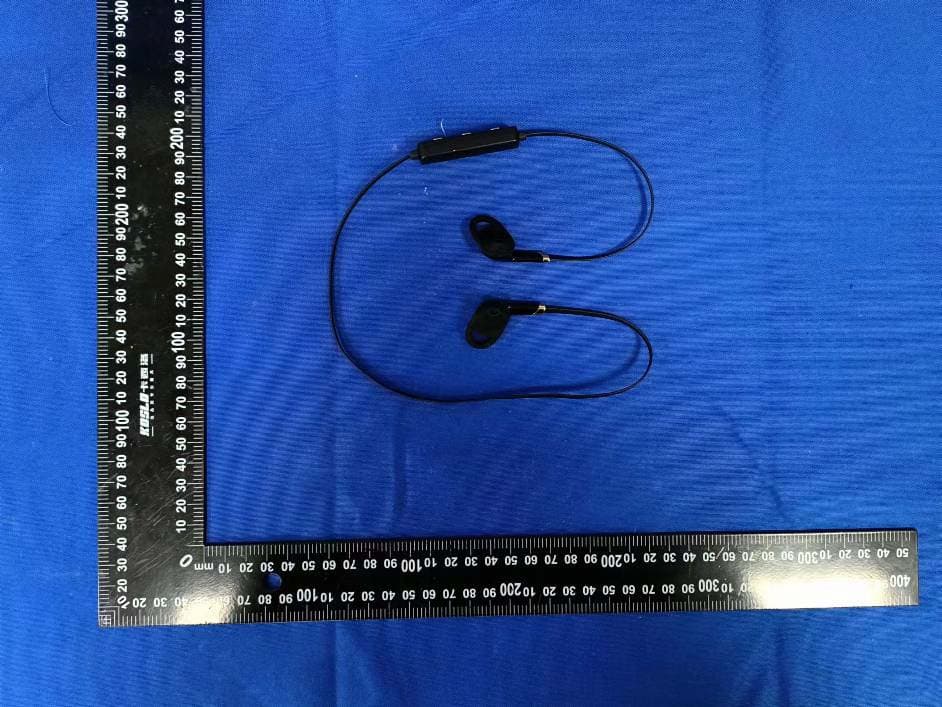 BT IN EAR EARBUDS - FCC ID 2ADM5-EP-0683 - Zeeva International Limited (3)