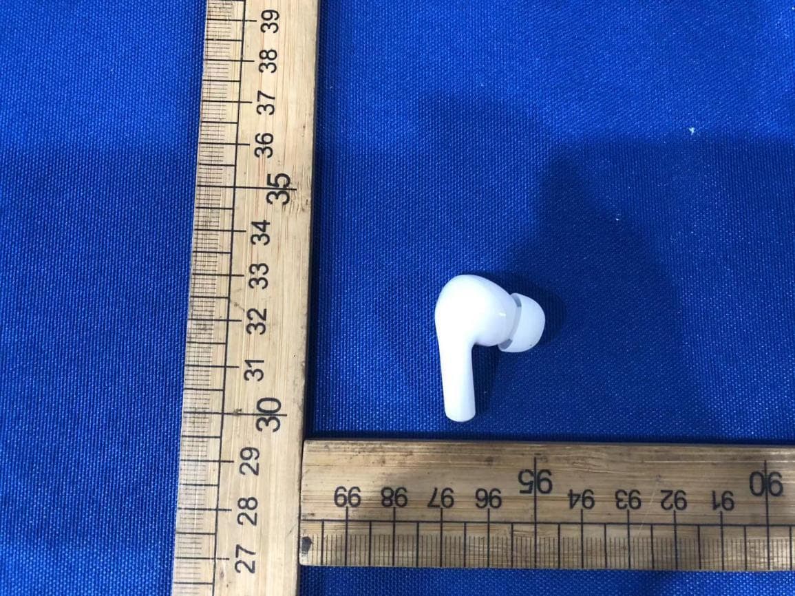 BASIC STEM TWS - FCC ID 2ADM5-EP-0720-R - Zeeva International Limited (2)