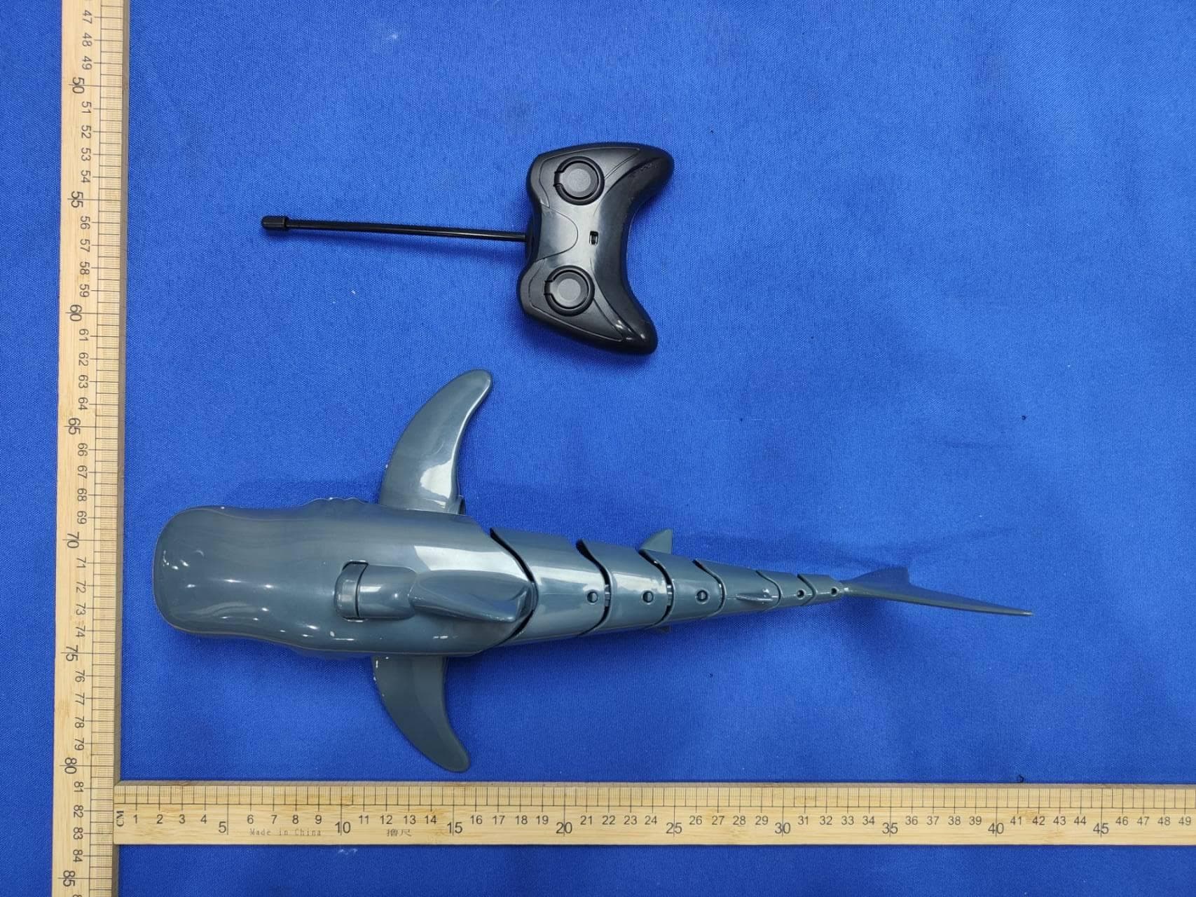 RC Shark - FCC ID 2ADM5-ET-0811 - Zeeva International Limited (3)