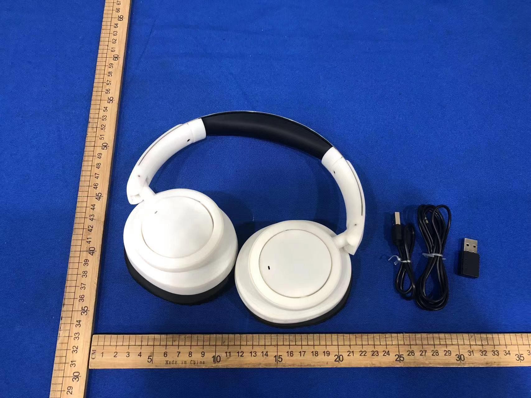 DUAL WIRELESS GAM HS - FCC ID 2ADM5-GH-1003 - Zeeva International Limited