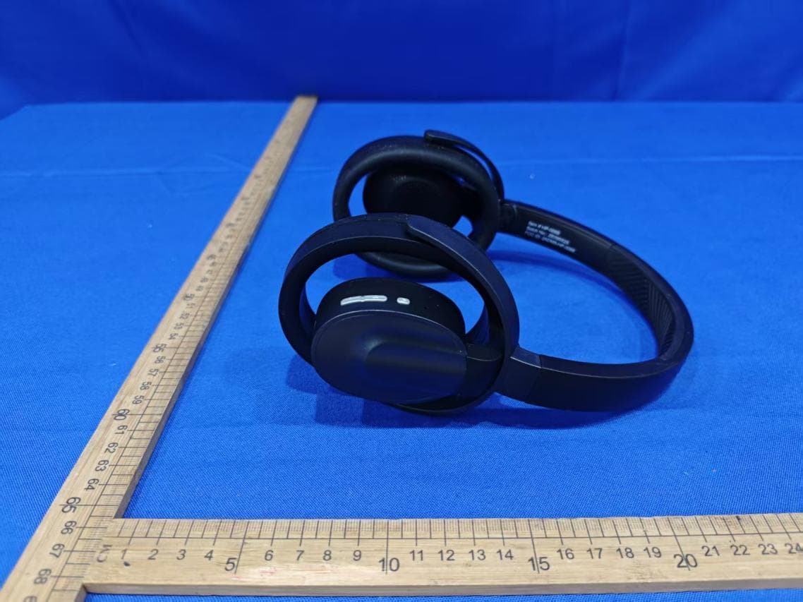 OWS BT HP - FCC ID 2ADM5-HP-0088 - Zeeva Int Limited (3)