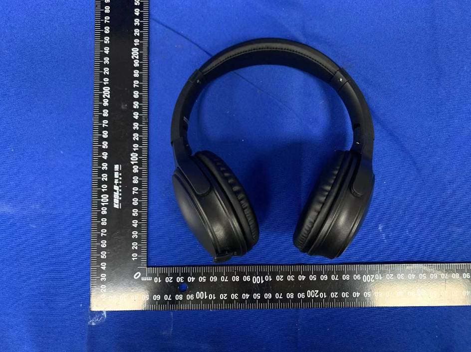 BT IPX SPORT HEADPHONE - FCC ID 2ADM5-HP-0617 - Zeeva International Limited (3)