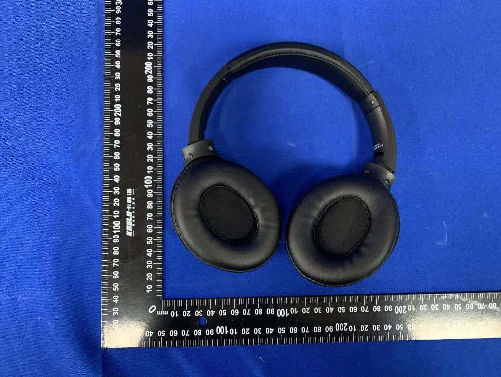 BT IPX SPORT HEADPHONE - FCC ID 2ADM5-HP-0617 - Zeeva International Limited (4)