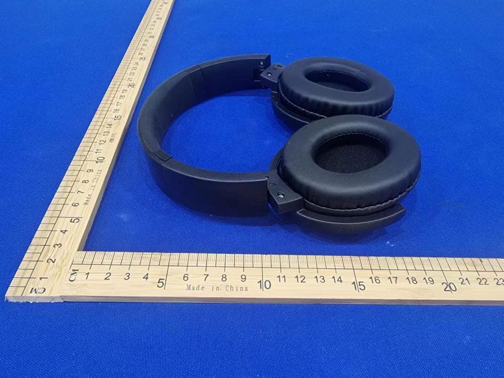 IPX Sports Headphone - FCC ID 2ADM5-HP-0822 - Zeeva International Limited (2)