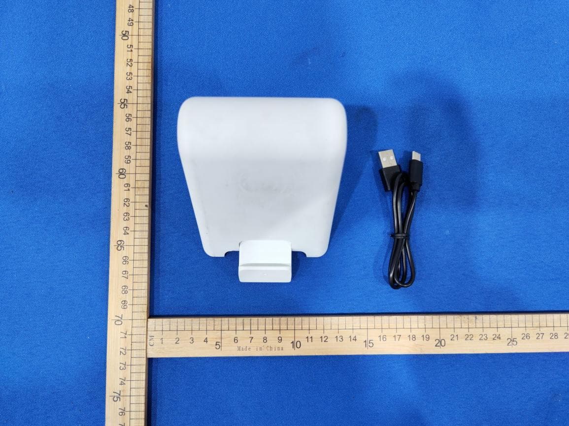 BT SPK W/ WIRELESS CHARG - FCC ID 2ADM5-SP-0246 - Zeeva International Limited (2)