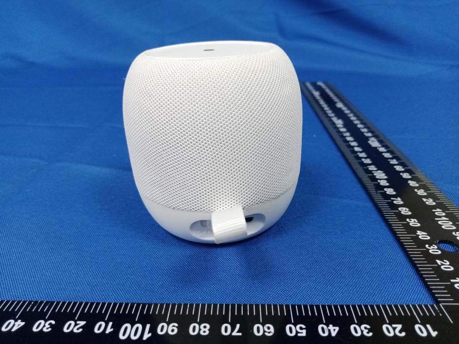 BT SMALL HOME SPEAKER - FCC ID 2ADM5-SP-0424 - Zeeva International Limited (2)