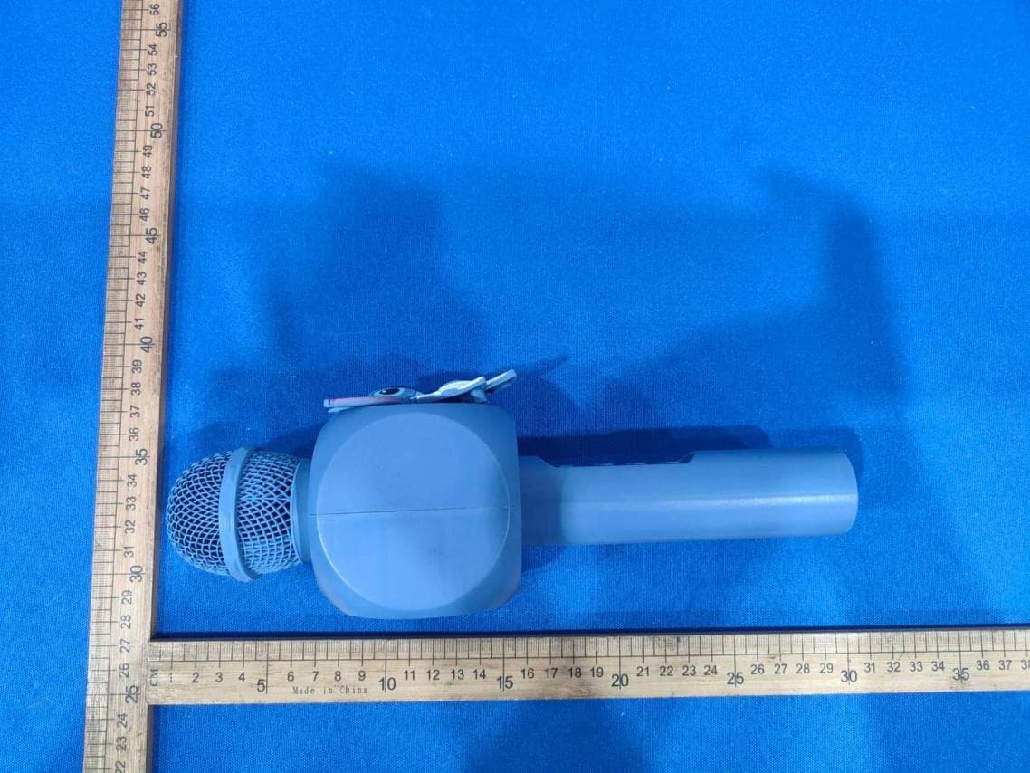 ELVIS STITCH KARAOKE MIC - FCC ID 2ADM5-SP-1003V3 - Zeeva International Limited (2)
