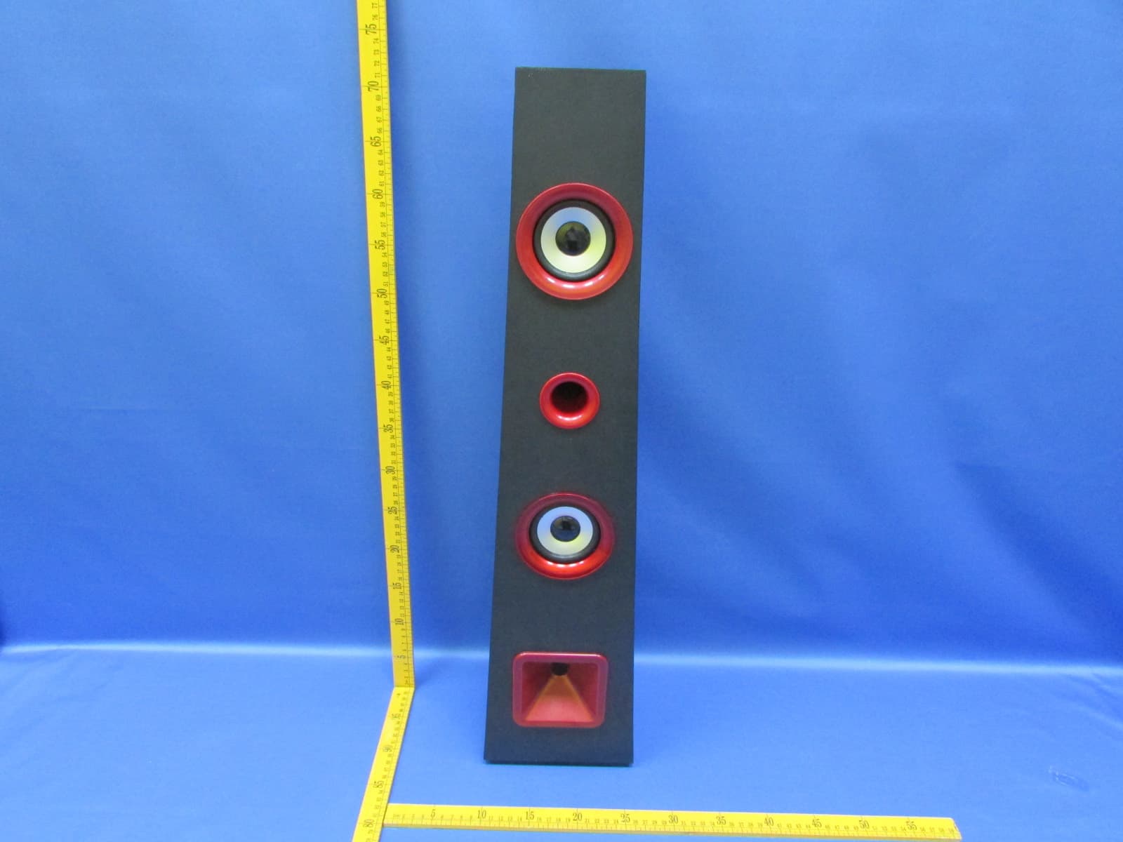 Giant speaker - FCC ID 2ADM5-SP0167 - Zeeva International Limited (3)