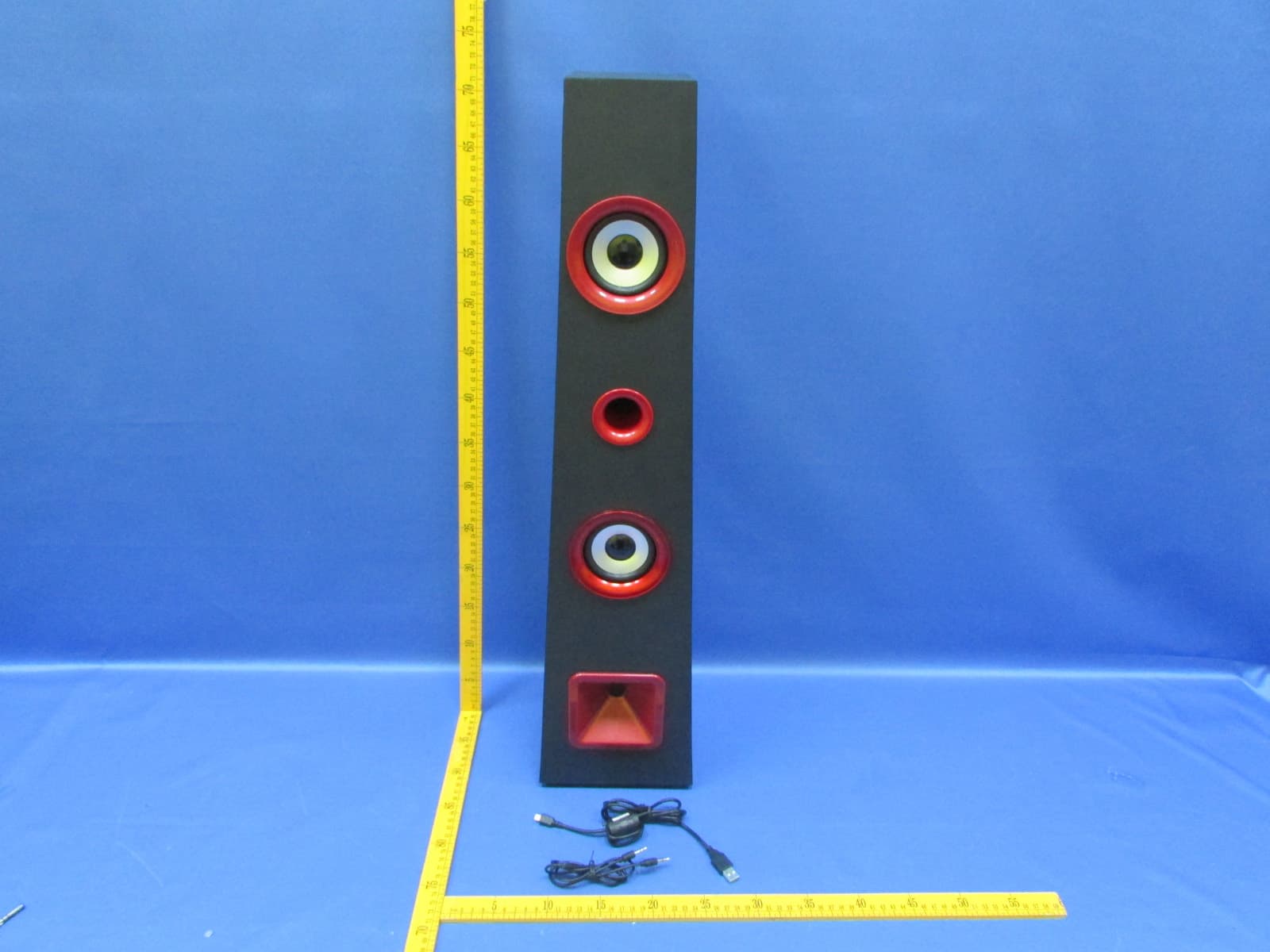 Giant speaker - FCC ID 2ADM5-SP0167 - Zeeva International Limited