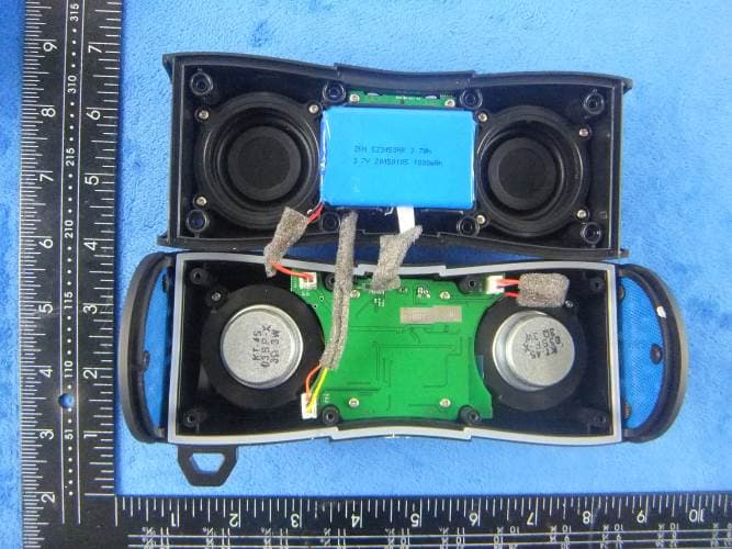 Speaker - FCC ID 2ADNIBTS100 - Worldlinks Communications, L.L.C. (2)