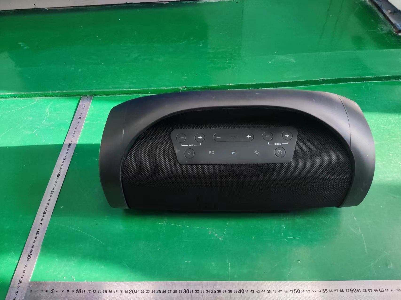 Bluetooth Speaker - FCC ID 2ADOR-G700B - Shenzhen Royqueen Audio Technology Co., Ltd. (2)