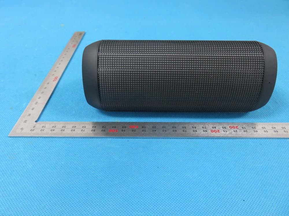 Bluetooth speaker - FCC ID 2ADORT900 - Shenzhen Royqueen Audio Technology Co., Ltd. (2)