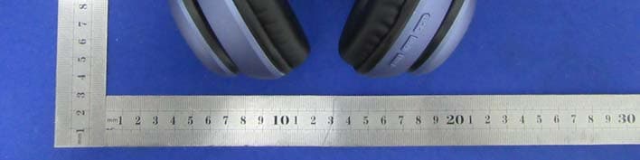 Bluetooth headphones - FCC ID 2ADOZ-BT9409 - Shenzhen Hengxintai Electronics Co., Ltd. (4)