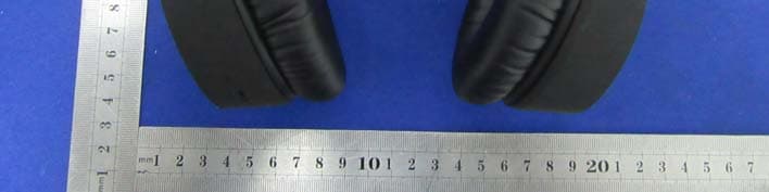 ANC Bluetooth headphones - FCC ID 2ADOZ-BT9926 - Shenzhen Hengxintai Electronics Co., Ltd. (3)