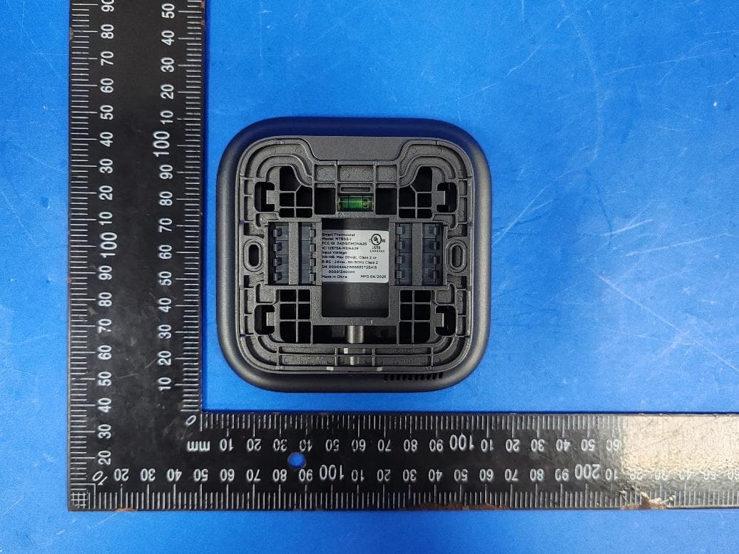 Smart Thermostat - FCC ID 2ADQOMDNA28 - GD Midea Air-conditioning Equipment Co.,Ltd.