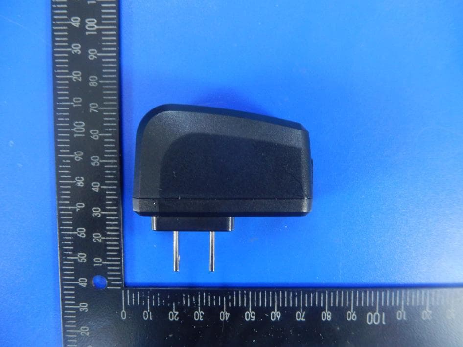 3G Mobile Phone - FCC ID 2ADR3U160 - UNNECTO HOLDING LIMITED (4)