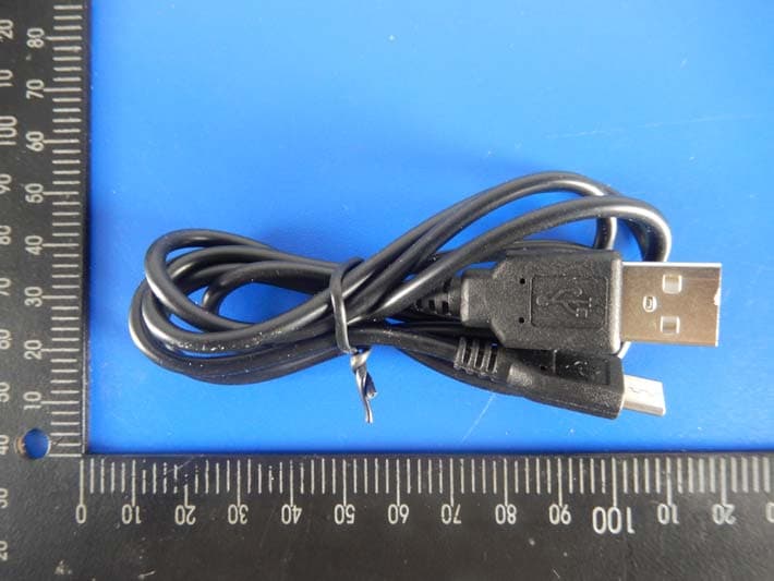 3G MOBILE PHONE - FCC ID 2ADR3U510 - UNNECTO HOLDING LIMITED (2)