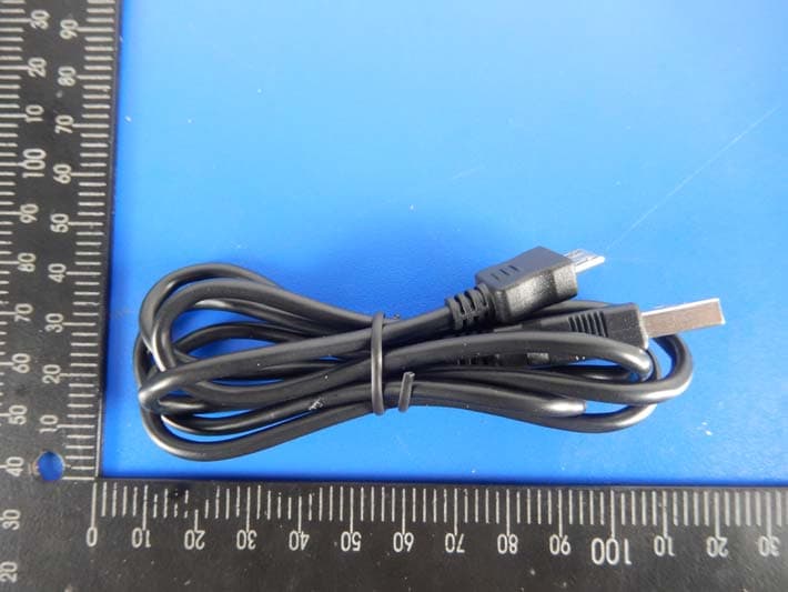 3G MOBILE PHONE - FCC ID 2ADR3U513 - UNNECTO HOLDING LIMITED (2)