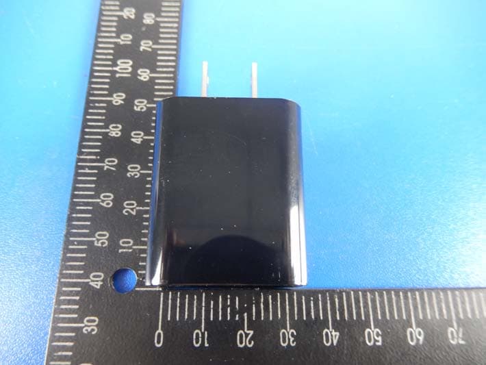 3G MOBILE PHONE - FCC ID 2ADR3U901 - UNNECTO HOLDING LIMITED (5)