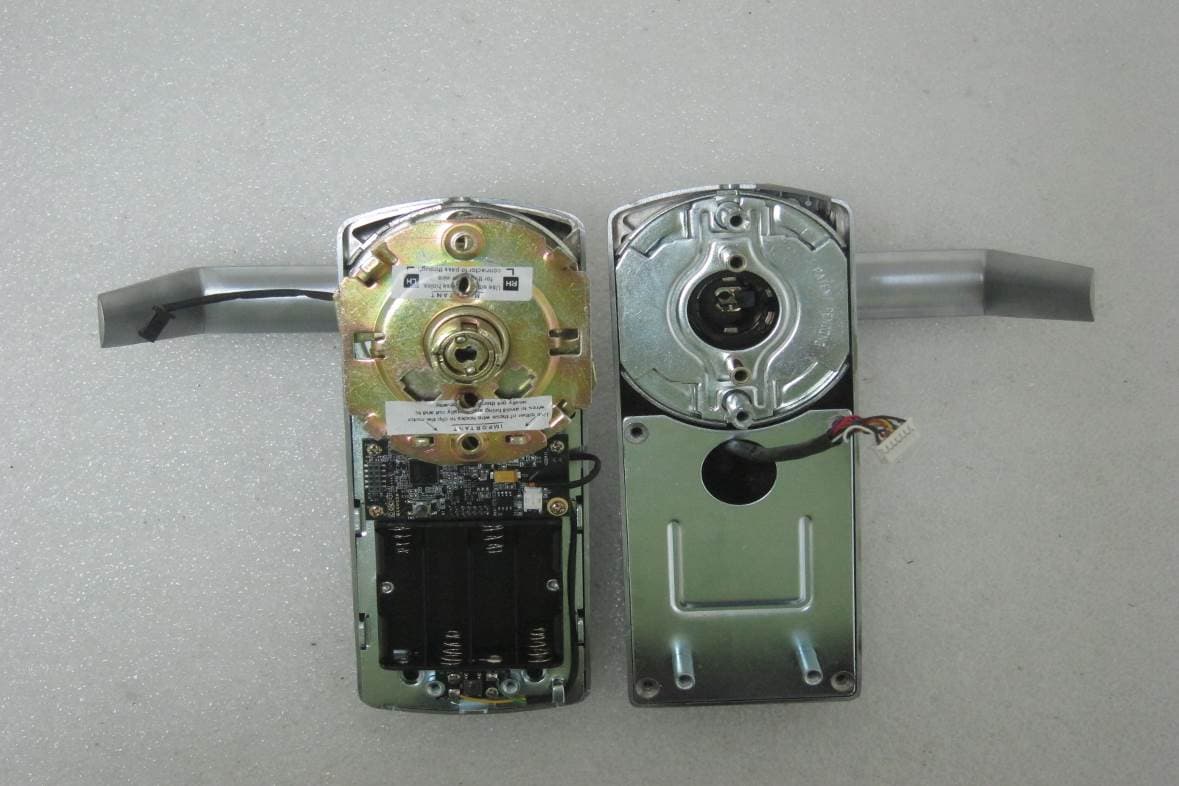NFC Smart Lock - FCC ID 2ADR8GC780736 - LEON SPECIALTY INC.