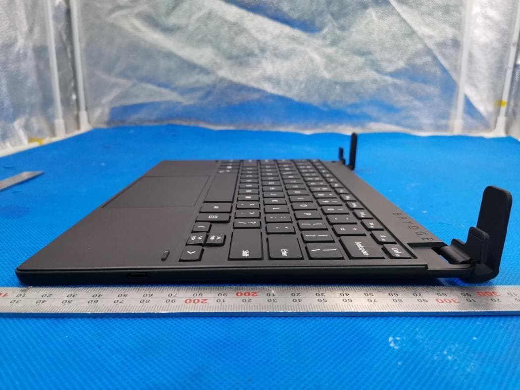 Bluetooth Keyboard - FCC ID 2ADRG-BRY7011 - BRYDGE GLOBAL (5)