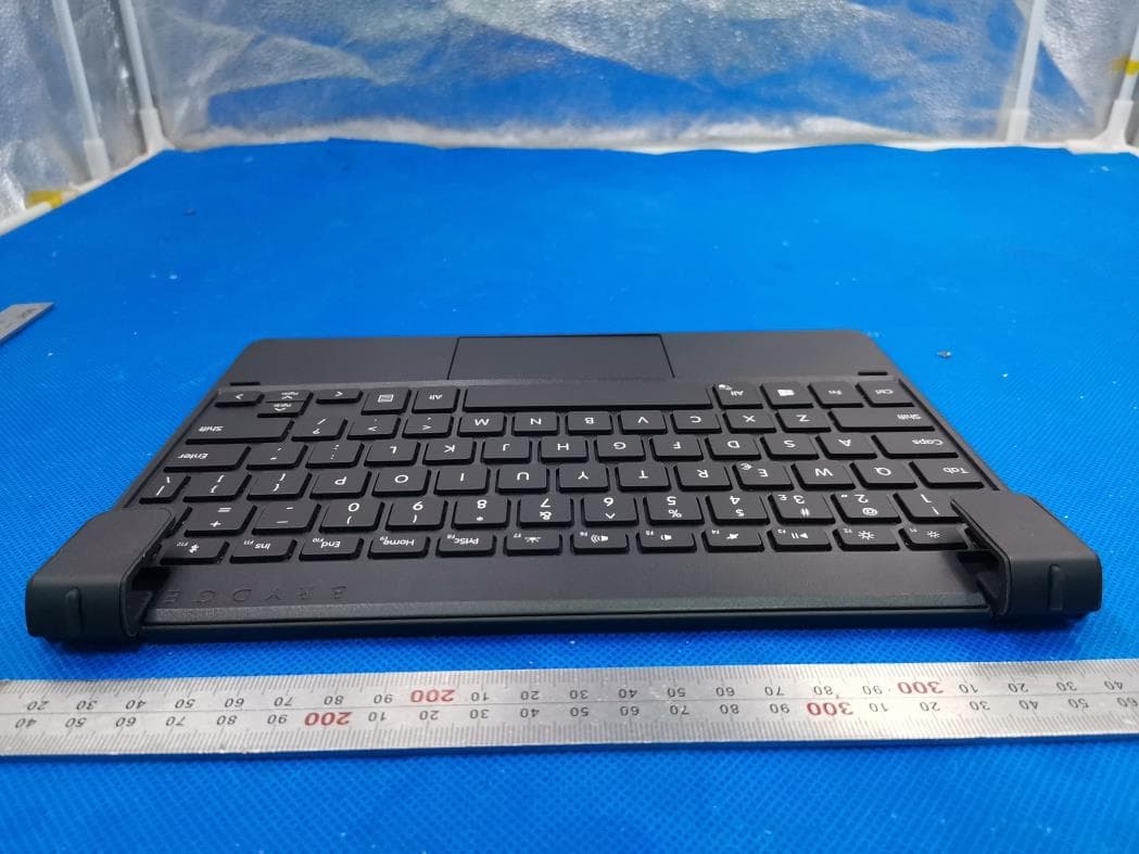 Bluetooth Keyboard - FCC ID 2ADRG-BRY702 - BRYDGE GLOBAL (3)