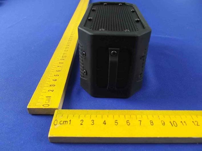 Waterproof Bluetooth Speaker - FCC ID 2ADTC-W1 - YUPENG TECHNOLOGY (HK) CO., LTD. (3)