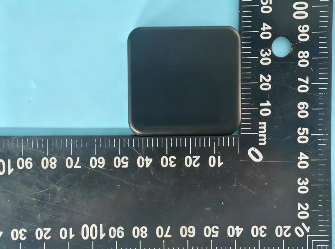 Wireless positioning terminals - FCC ID 2ADUBQUADTRACKPRO - Tianjin RoamWiFi Technology Co., Ltd. (2)