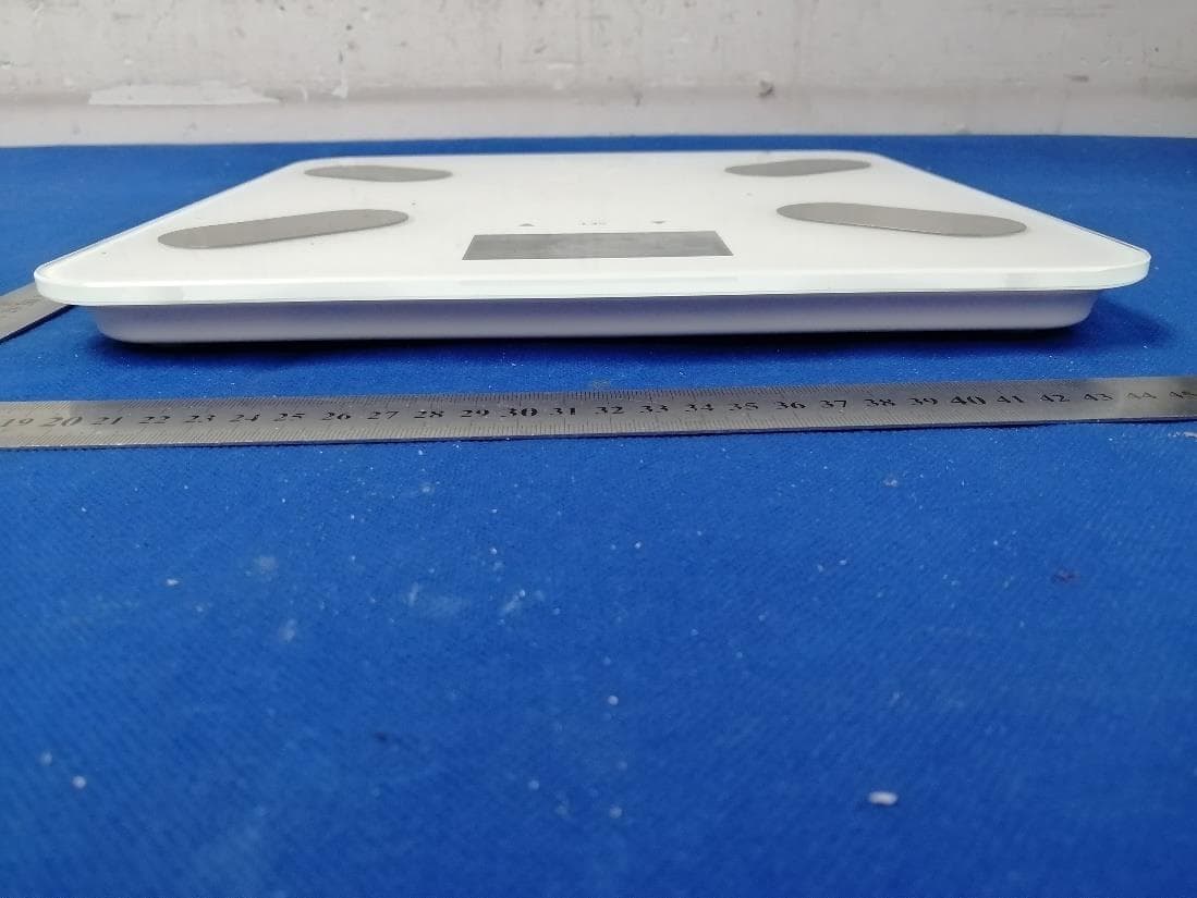Body Fat Analyzer with Wi-Fi - FCC ID 2ADUL0384 - Greater Goods, LLC (4)