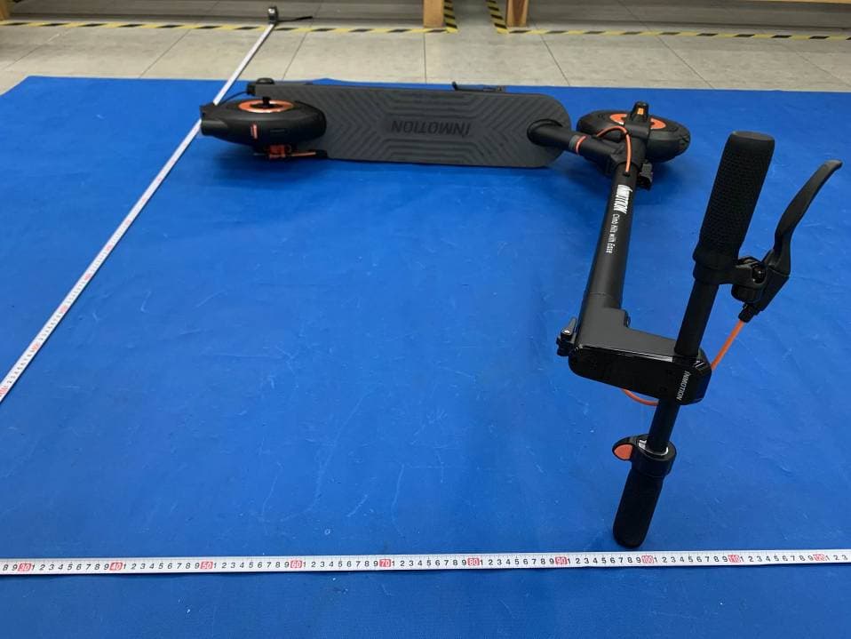 Electric scooter - FCC ID 2ADUSLE1 - INMOTION TECHNOLOGIES CO., LTD. (2)