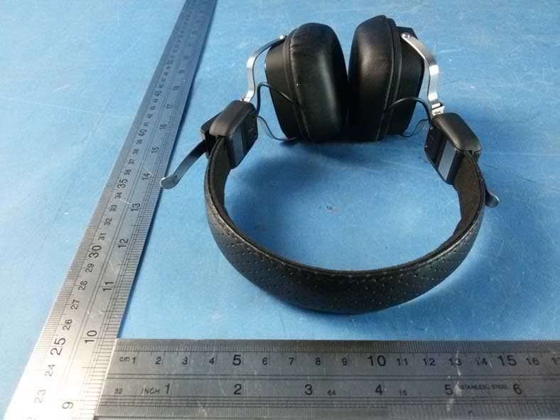 Bluetooth headphone - FCC ID 2ADV6-L6 - Ausentic technology co.,LTD. (2)