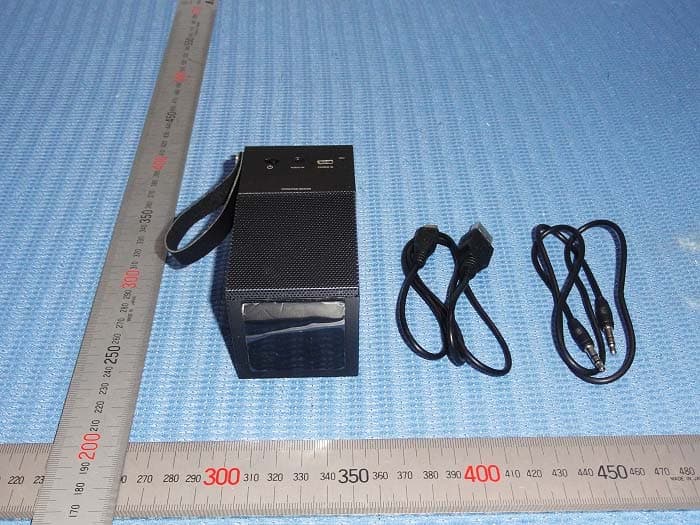 Bluetooth Speaker - FCC ID 2ADWNDSBT010 - Digiview Technology Limited (2)